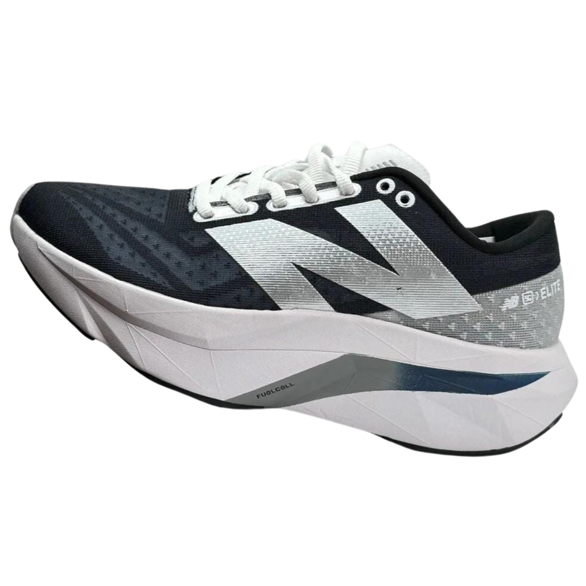 ZAPATILLAS NEW BALANCE ELITE HOMBRE. ¿Estás buscando las mejores ZAPATILLAS NEW BALANCE ELITE HOMBRE? En Onlineshoppingcenterg, te ofrecemos una selección de zapatillas que combinan rendimiento, comodidad y estilo. Este artículo te ayudará a elegir el modelo perfecto, resolverá tus dudas y te guiará en tu compra. ¿Por Qué Elegir las ZAPATILLAS NEW BALANCE ELITE HOMBRE? Las ZAPATILLAS NEW BALANCE ELITE HOMBRE son conocidas por su diseño innovador y tecnología avanzada, ideales tanto para atletas como para quienes buscan comodidad en su día a día. Estas zapatillas destacan por su durabilidad y por ofrecer un excelente soporte en cada paso. Modelos Principales de ZAPATILLAS NEW BALANCE ELITE HOMBRE En Onlineshoppingcenterg, puedes encontrar los siguientes modelos destacados: •	New Balance SC Elite v4: Este modelo es perfecto para corredores de largas distancias, gracias a su amortiguación avanzada y ligereza. •	New Balance FuelCell SuperComp Elite v3: Ideal para quienes buscan velocidad y rendimiento, estas zapatillas están diseñadas para maximizar cada zancada. •	New Balance RC Elite v3: Estas zapatillas combinan tecnología de punta con un diseño elegante, ofreciendo un equilibrio perfecto entre rendimiento y estilo. ¿Qué ZAPATILLAS NEW BALANCE ELITE HOMBRE Deberías Comprar? Elegir el modelo adecuado depende de tus necesidades y estilo de vida. Aquí te damos algunas recomendaciones: 1.	Para Corredores: Si eres un corredor serio, te recomendamos las New Balance SC Elite v4 o las New Balance RC Elite v3. Ambas ofrecen una excelente amortiguación y soporte, ideales para largas distancias. 2.	Para Uso Diario: Si buscas unas zapatillas para el día a día, los Tenis New Balance Hombre 574 son una excelente opción. Son cómodos, duraderos y tienen un diseño clásico que combina con todo. 3.	Para Rendimiento Deportivo: Si tu prioridad es el rendimiento, las New Balance FuelCell SuperComp Elite v3 te ofrecerán la velocidad y la respuesta que necesitas en cada entrenamiento.